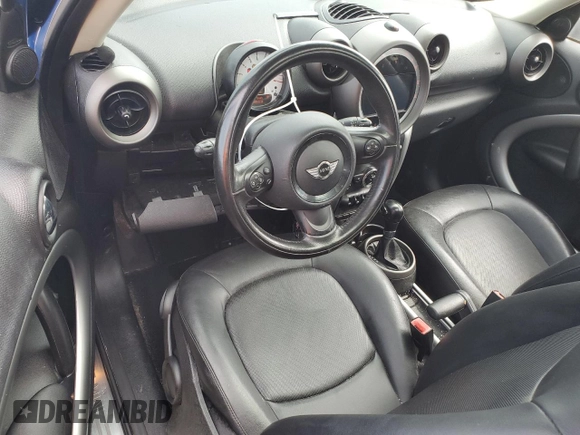 2012 MINI Countryman with VIN WMWZB3C57CWM06544, listed as a Copart auction lot 55838805 with 150,048 mi miles and Salvage Title. Bid and sale history available at DreamBid. Image 8.