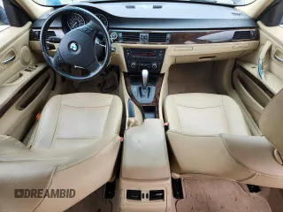 2011 BMW 3 Series 328i xDrive z VIN WBAPK5C59BA655930, wystawiony jako Copart lot #57251325 z przebiegiem 155 227 mil mil oraz Czysty tytuł • Clean title. Historia ofert i sprzedaży dostępna na DreamBid. Obrazek 8.