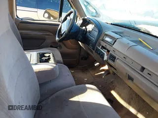 1996 Ford F-150 Special with VIN 1FTEX15N1TKA31567, listed as a IAAI auction lot 41762657 with 305,222 mi miles. Bid and sale history available at carsss.com. Image 5.
