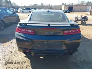 2016 Chevrolet Camaro 2SS with VIN 1G1FG1R71G0122171, listed as a IAAI auction lot 41304137 with Not provided miles and . Bid and sale history available at DreamBid. Image 15.