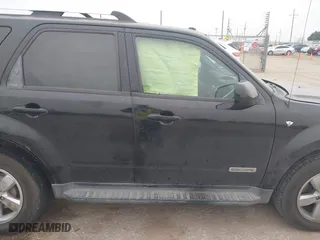 2008 Ford Escape Limited with VIN 1FMCU04198KD92105, listed as a IAAI auction lot 41559245 with 189,821 mi miles. Bid and sale history available at carsss.com. Image 12.