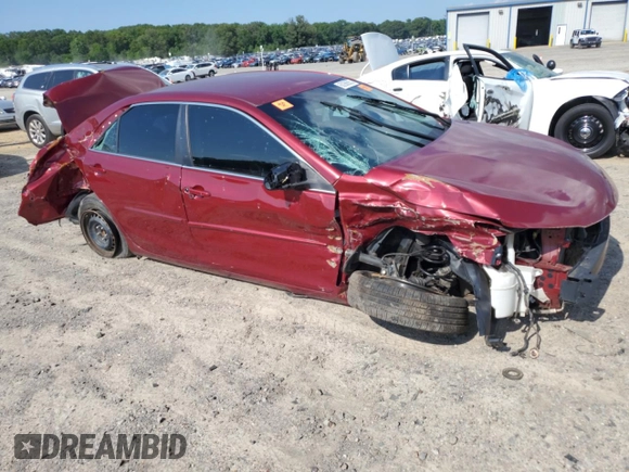 2015 Toyota Camry XLE z VIN 4T1BF1FK5FU900847, wystawiony jako Copart lot #60266555 z przebiegiem 122 071 mil mil oraz Czysty tytuł • Clean title. Historia ofert i sprzedaży dostępna na DreamBid. Obrazek 4.