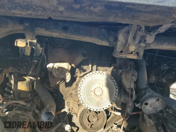 2001 Ford F-350 XL with VIN 1FTWW32F11ED35977, listed as a Copart auction lot 70029044 with Not provided miles and Non repairable. Bid and sale history available at DreamBid. Image 11.