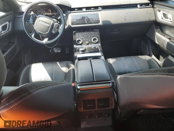 2018 Land Rover Range Rover Velar R-Dynamic SE z VIN SALYL2RV8JA772755, wystawiony jako Copart lot #61056515 z przebiegiem 45 098 mil mil oraz Szkoda całkowita • Salvage title. Historia ofert i sprzedaży dostępna na DreamBid. Obrazek 8.