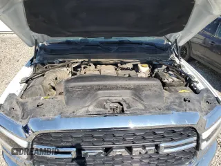 2022 Ram 2500 Big Horn z VIN 3C6UR5JL0NG271552, wystawiony jako Copart lot #61086084 z przebiegiem Nie podano mil oraz Szkoda całkowita • Salvage title. Historia ofert i sprzedaży dostępna na DreamBid. Obrazek 11.