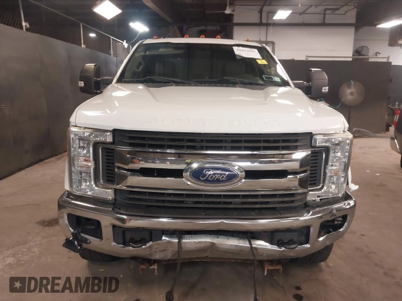 2017 Ford F-250 Lariat с VIN 1FT7W2B60HEB68486, выставлен на аукционе IAAI как лот 42423692 с пробегом 218 019 миль миль и . История ставок и продаж доступна на DreamBid. Изображение 12.