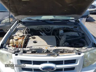 2009 Ford Escape Hybrid with VIN 1FMCU59369KC02897, listed as a IAAI auction lot 41841414 with 246,324 mi miles and . Bid and sale history available at DreamBid. Image 10.