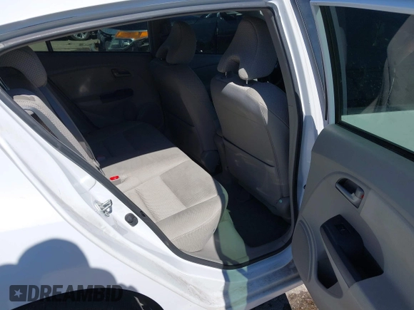 2010 Honda Insight EX with VIN JHMZE2H78AS016537, listed as a IAAI auction lot 42199484 with 273,061 mi miles and . Bid and sale history available at DreamBid. Image 8.