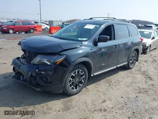 2019 Nissan Pathfinder S with VIN 5N1DR2MM8KC637926, listed as a IAAI auction lot 41903395 with 84436 miles. Bid and sale history available at carsss.com. Image 17.