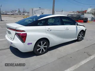 2019 Toyota Mirai with VIN JTDBVRBD2KA007074, listed as a IAAI auction lot 42277564 with 62,748 mi miles and . Bid and sale history available at DreamBid. Image 4.
