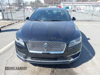 2019 Lincoln MKZ Reserve II z VIN 3LN6L5E94KR610634, wystawiony jako IAAI lot #41599828 z przebiegiem 73 529 mil mil oraz . Historia ofert i sprzedaży dostępna na DreamBid. Obrazek 13.
