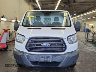 2017 Ford Transit z VIN 1FTYE1YM1HKA82547, wystawiony jako IAAI lot #42509645 z przebiegiem 312 474 mil mil oraz . Historia ofert i sprzedaży dostępna na DreamBid. Obrazek 16.