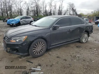 2017 Volkswagen Passat SE z VIN 1VWBT7A3XHC010544, wystawiony jako Copart lot #51275565 z przebiegiem 99 133 mil mil oraz Szkoda całkowita • Salvage title. Historia ofert i sprzedaży dostępna na DreamBid. Obrazek 1.