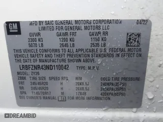 2022 Buick Envision Essence with VIN LRBFZNR43ND110042, listed as a IAAI auction lot 41177517 with 29,617 mi miles. Bid and sale history available at carsss.com. Image 9.