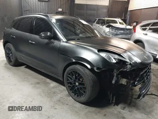 2015 Porsche Macan S with VIN WP1AB2A55FLB62653, listed as a IAAI auction lot 41733814 with 83,931 mi miles and . Bid and sale history available at DreamBid. Image 1.