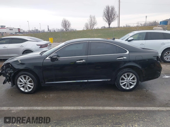 2011 Lexus ES with VIN JTHBK1EG3B2435793, listed as a IAAI auction lot 41171549 with 200,663 mi miles. Bid and sale history available at carsss.com. Image 14.