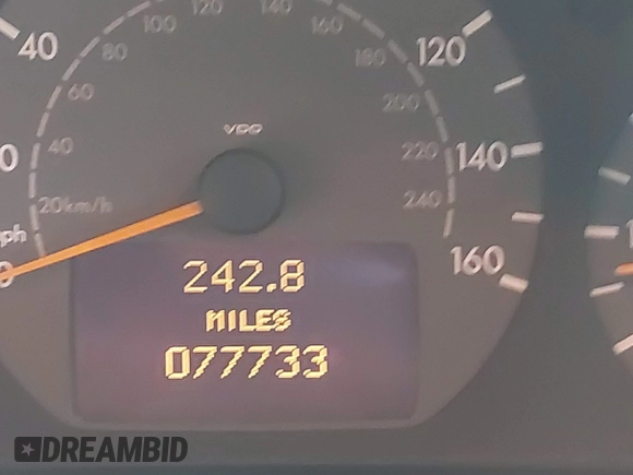2001 Mercedes-Benz CLK 320/430 z VIN WDBLK70G91T076182, wystawiony jako IAAI lot #42244062 z przebiegiem 77 733 mil mil oraz . Historia ofert i sprzedaży dostępna na DreamBid. Obrazek 14.