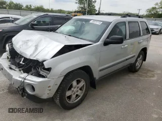 2007 Jeep Grand Cherokee Laredo z VIN 1J8GR48K37C617623, wystawiony jako Copart lot #55875115 z przebiegiem 117 588 mil mil oraz Szkoda całkowita • Salvage title. Historia ofert i sprzedaży dostępna na DreamBid. Obrazek 1.