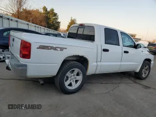 2007 Dodge Dakota ST with VIN 1D7HW28K47S271179, listed as a Copart auction lot 48611705 with 112,079 mi miles and Clean Title. Bid and sale history available at carsss.com. Image 3.