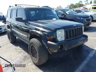 2006 Jeep Commander Limited с VIN 1J8HH58256C219938, выставлен на аукционе IAAI как лот 42533465 с пробегом 171 678 миль миль и . История ставок и продаж доступна на DreamBid. Изображение 1.