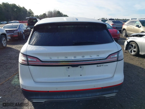 2019 Lincoln Nautilus Standard with VIN 2LMPJ8J93KBL19868, listed as a IAAI auction lot 41176714 with 87,324 mi miles. Bid and sale history available at carsss.com. Image 16.