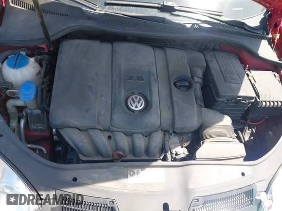 2010 Volkswagen Jetta Sedan S with VIN 3VWJZ7AJ0AM024143, listed as a IAAI auction lot 42082583 with 177,888 mi miles. Bid and sale history available at carsss.com. Image 10.