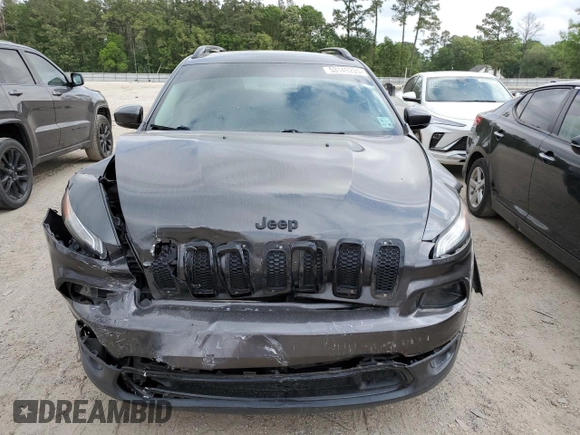 2017 Jeep Cherokee Limited с VIN 1C4PJLDBXHW603345, выставлен на аукционе Copart как лот 53149205 с пробегом 145 863 миль миль и Списание • Salvage title. История ставок и продаж доступна на DreamBid. Изображение 5.