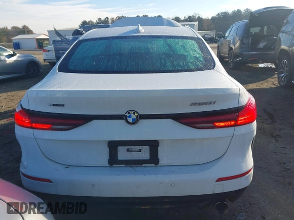 2022 BMW 2 Series 228i xDrive with VIN WBA73AK06N7K56762, listed as a IAAI auction lot 40858389 with 28,502 mi miles. Bid and sale history available at carsss.com. Image 15.