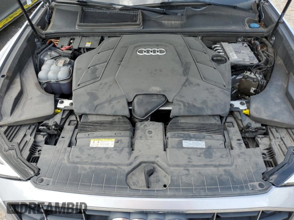 2021 Audi Q8 Premium z VIN WA1AVAF15MD020653, wystawiony jako Copart lot #55220895 z przebiegiem 68 826 mil mil oraz Tytuł czysty. Historia ofert i sprzedaży dostępna na DreamBid. Obrazek 12.