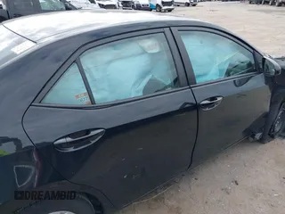 2018 Toyota Corolla L z VIN 2T1BURHEXJC003206, wystawiony jako IAAI lot #42109973 z przebiegiem 90 831 mil mil oraz . Historia ofert i sprzedaży dostępna na DreamBid. Obrazek 6.