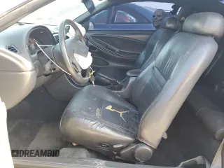 2001 Ford Mustang GT Deluxe с VIN 1FAFP42X51F228359, выставлен на аукционе Copart как лот 55808615 с пробегом 192 689 миль миль и Списание • Salvage title. История ставок и продаж доступна на DreamBid. Изображение 7.