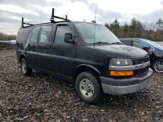 2015 Chevrolet Express Cargo with VIN 1GCWGFCF2F1176687, listed as a Copart auction lot 44706785 with 131,216 mi miles and Salvage title. Bid and sale history available at DreamBid. Image 4.