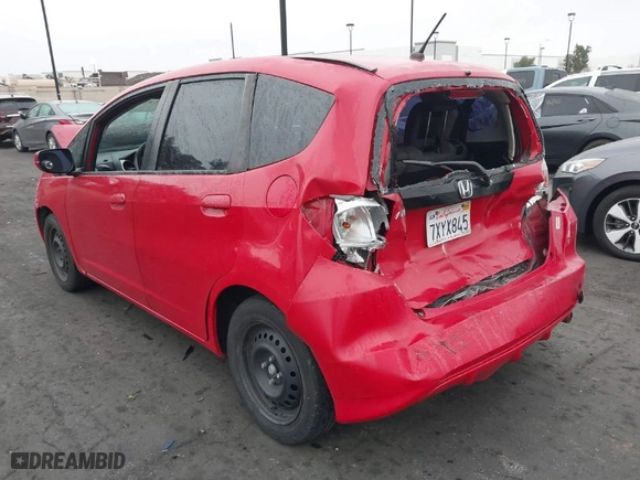 2013 Honda Fit with VIN JHMGE8H3XDC034737, listed as a IAAI auction lot 41865531 with 91,747 mi miles. Bid and sale history available at carsss.com. Image 3.