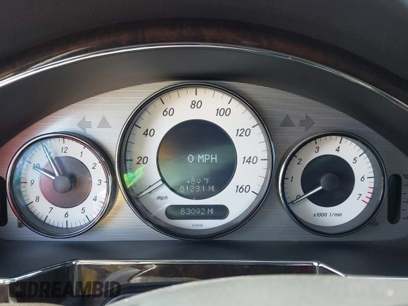 2010 Mercedes-Benz CLS 550 with VIN WDDDJ7CB0AA164094, listed as a IAAI auction lot 42709887 with 83,092 mi miles and . Bid and sale history available at DreamBid. Image 7.