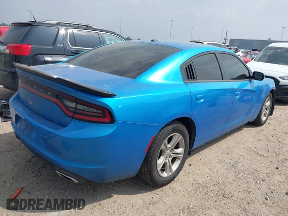 2019 Dodge Charger SXT with VIN 2C3CDXBG8KH510622, listed as a IAAI auction lot 41797611 with 113,024 mi miles. Bid and sale history available at carsss.com. Image 4.