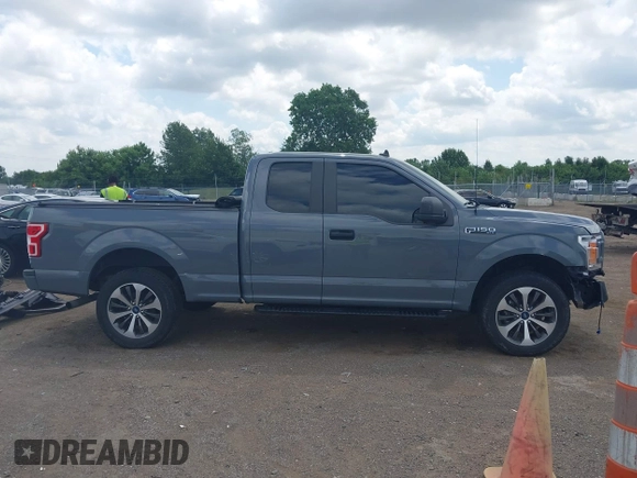 2020 Ford F-150 XL z VIN 1FTEX1EP0LKF35089, wystawiony jako IAAI lot #42657401 z przebiegiem 65 347 mil mil oraz . Historia ofert i sprzedaży dostępna na DreamBid. Obrazek 14.