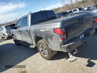 2023 Nissan Titan SV z VIN 1N6AA1ED4PN116721, wystawiony jako Copart lot #45902004 z przebiegiem 7 075 mil mil oraz Szkoda całkowita • Salvage title. Historia ofert i sprzedaży dostępna na DreamBid. Obrazek 2.