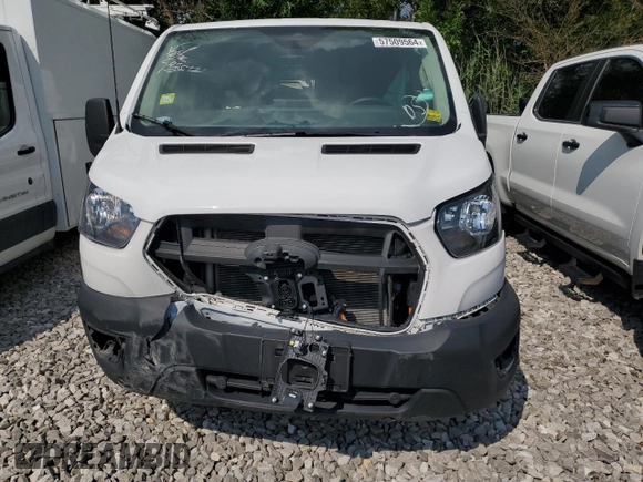 2022 Ford Transit with VIN 1FTBW1YK4NKA50642, listed as a Copart auction lot 57509564 with 28,655 mi miles and Salvage Title. Bid and sale history available at DreamBid. Image 5.
