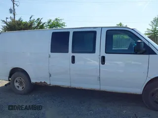 2012 GMC Savana Cargo z VIN 1GTW7GCA0C1171655, wystawiony jako IAAI lot #42101973 z przebiegiem 217 024 mil mil oraz . Historia ofert i sprzedaży dostępna na DreamBid. Obrazek 13.