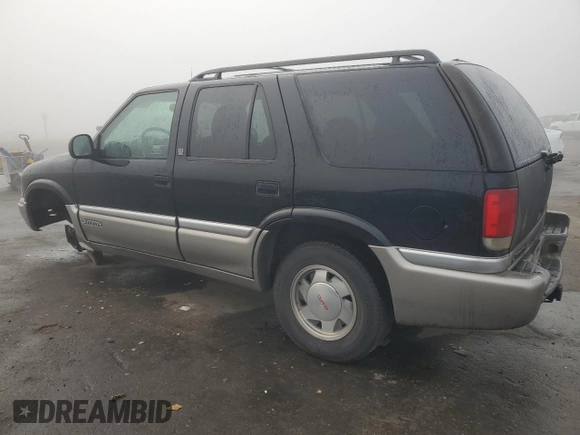 1998 GMC Jimmy SL with VIN 1GKCS13W8W2572514, listed as a Copart auction lot 83016224 with 85,044 mi miles and Salvage Title. Bid and sale history available at carsss.com. Image 2.