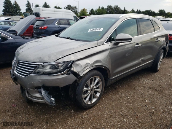 2016 Lincoln MKC Select with VIN 5LMCJ2D96GUJ00064, listed as a Copart auction lot 68559434 with 124,090 mi miles and Salvage Title. Bid and sale history available at carsss.com. Image 1.