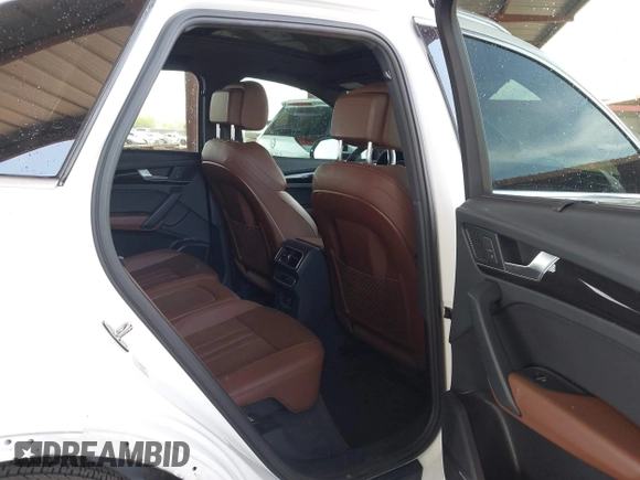 2018 Audi Q5 Premium Plus with VIN WA1BNAFY2J2218812, listed as a IAAI auction lot 41966425 with 67,530 mi miles. Bid and sale history available at carsss.com. Image 8.