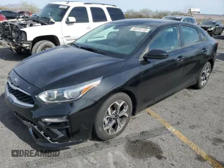 2021 Kia Forte LXS z VIN 3KPF24AD0ME284305, wystawiony jako Copart lot #52215115 z przebiegiem 78 957 mil mil oraz Szkoda całkowita • Salvage title. Historia ofert i sprzedaży dostępna na DreamBid. Obrazek 1.