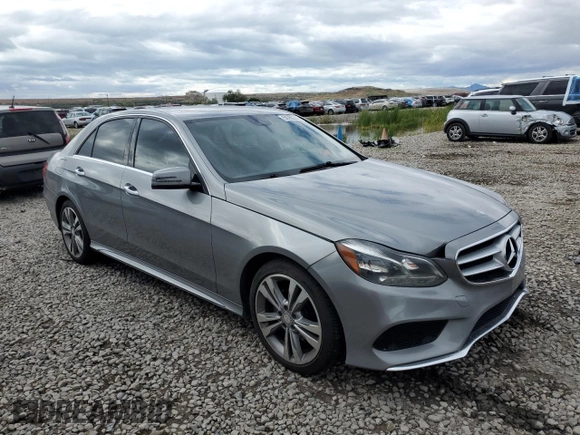 2014 Mercedes-Benz E 350 Luxury z VIN WDDHF8JB4EA832139, wystawiony jako Copart lot #56760205 z przebiegiem 98 396 mil mil oraz Szkoda całkowita • Salvage title. Historia ofert i sprzedaży dostępna na DreamBid. Obrazek 4.