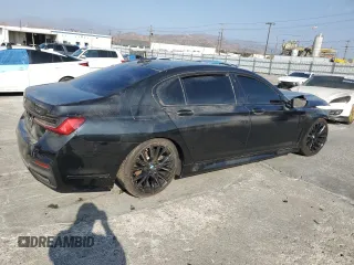 2022 BMW 7 Series 740i with VIN WBA7T2C06NCK50861, listed as a Copart auction lot 71608154 with 51,919 mi miles and Salvage Title. Bid and sale history available at carsss.com. Image 3.