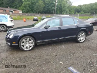 2008 Bentley Flying Spur z VIN SCBBR93W68C052670, wystawiony jako Copart lot #57571055 z przebiegiem 43 805 mil mil oraz Szkoda całkowita • Salvage title. Historia ofert i sprzedaży dostępna na DreamBid. Obrazek 1.
