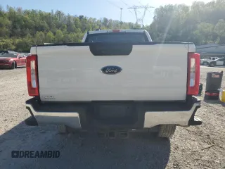 2023 Ford F-250 XL with VIN 1FT8W2BT7PED66555, listed as a Copart auction lot 54136785 with 57,548 mi miles and Salvage title. Bid and sale history available at DreamBid. Image 6.