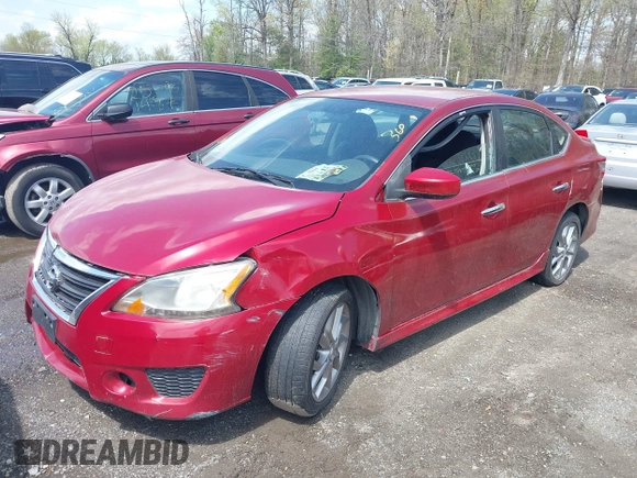 2014 Nissan Sentra SR z VIN 3N1AB7AP2EY302084, wystawiony jako IAAI lot #42034463 z przebiegiem 175 530 mil mil oraz . Historia ofert i sprzedaży dostępna na DreamBid. Obrazek 2.