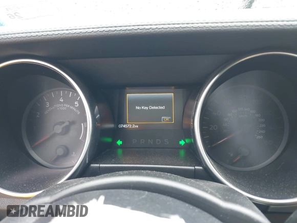 2020 Ford Mustang EcoBoost z VIN 1FATP8UH7L5131625, wystawiony jako IAAI lot #42295906 z przebiegiem 74 572 mil mil oraz . Historia ofert i sprzedaży dostępna na DreamBid. Obrazek 7.