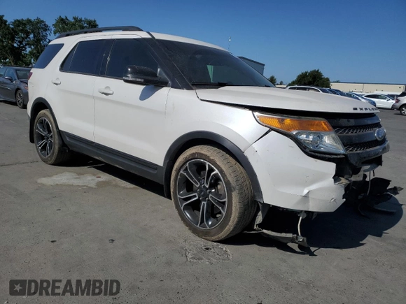 2015 Ford Explorer Sport with VIN 1FM5K8GT9FGC50976, listed as a Copart auction lot 59400745 with 163,952 mi miles and Salvage title. Bid and sale history available at DreamBid. Image 4.